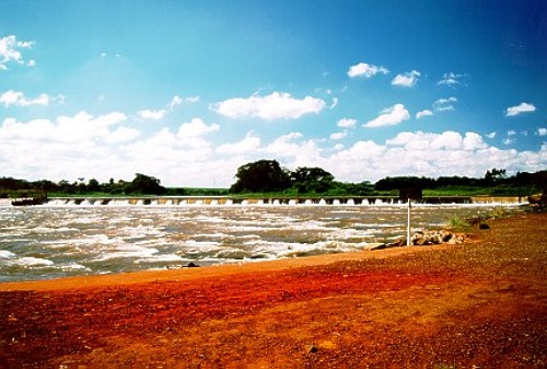 emas01.jpg (62165 bytes)