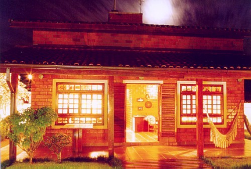 riviera.jpg (64347 bytes)